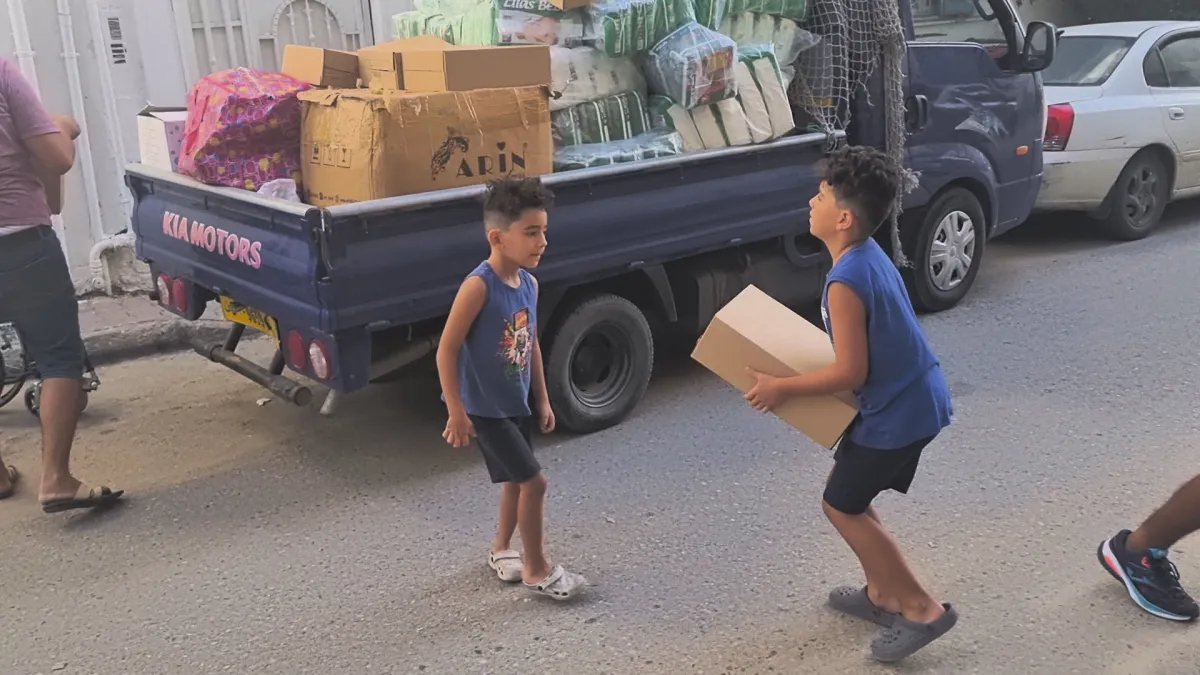 مبادرة الدكتورة رئام عدنان انبيه وأسرتها في ليبيا - الصور من المصدر