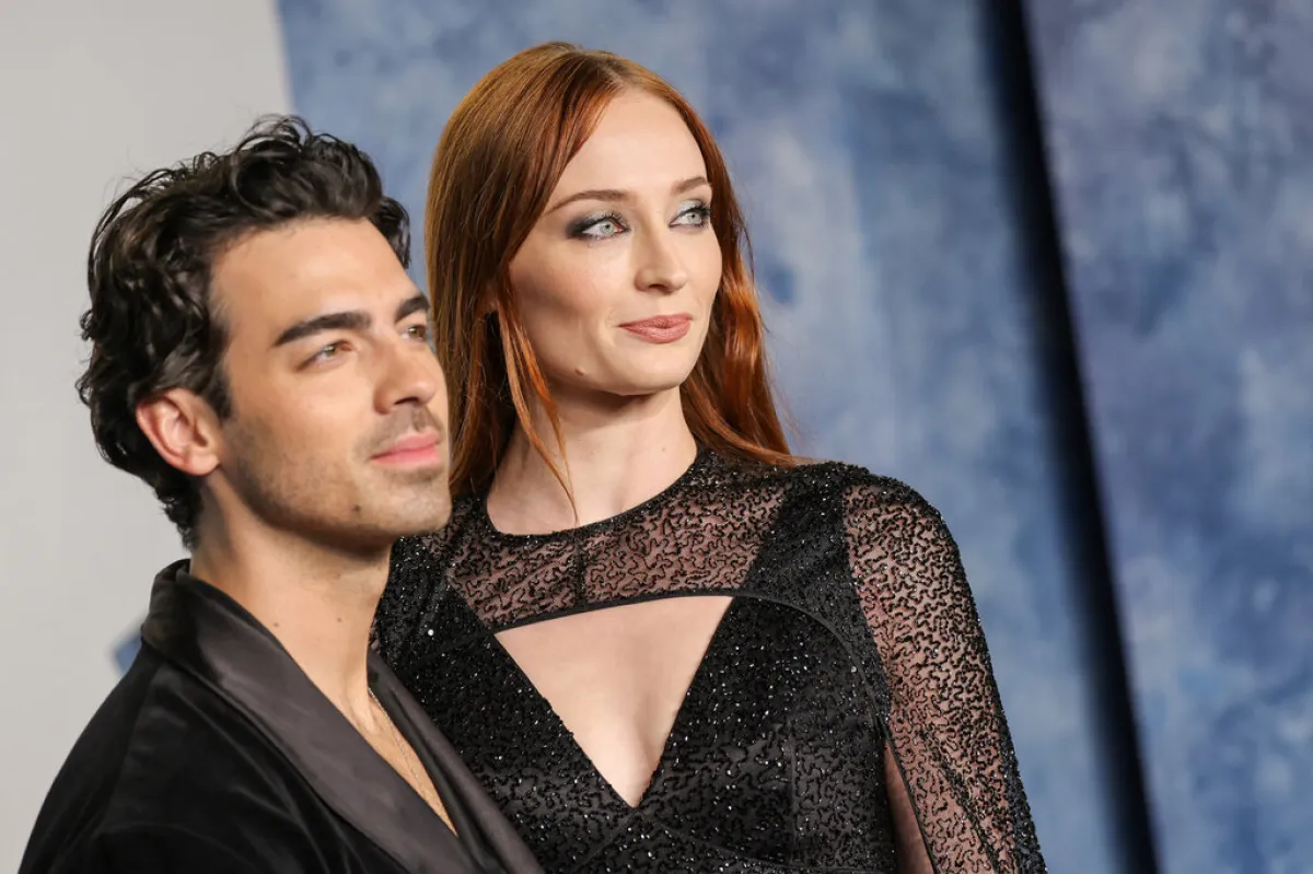 صوفي تيرنر وجو جوناس Joe Jonas and Sophie Turner (مصدر الصورة: Amy Sussman / GETTY IMAGES NORTH AMERICA / Getty Images via AFP)