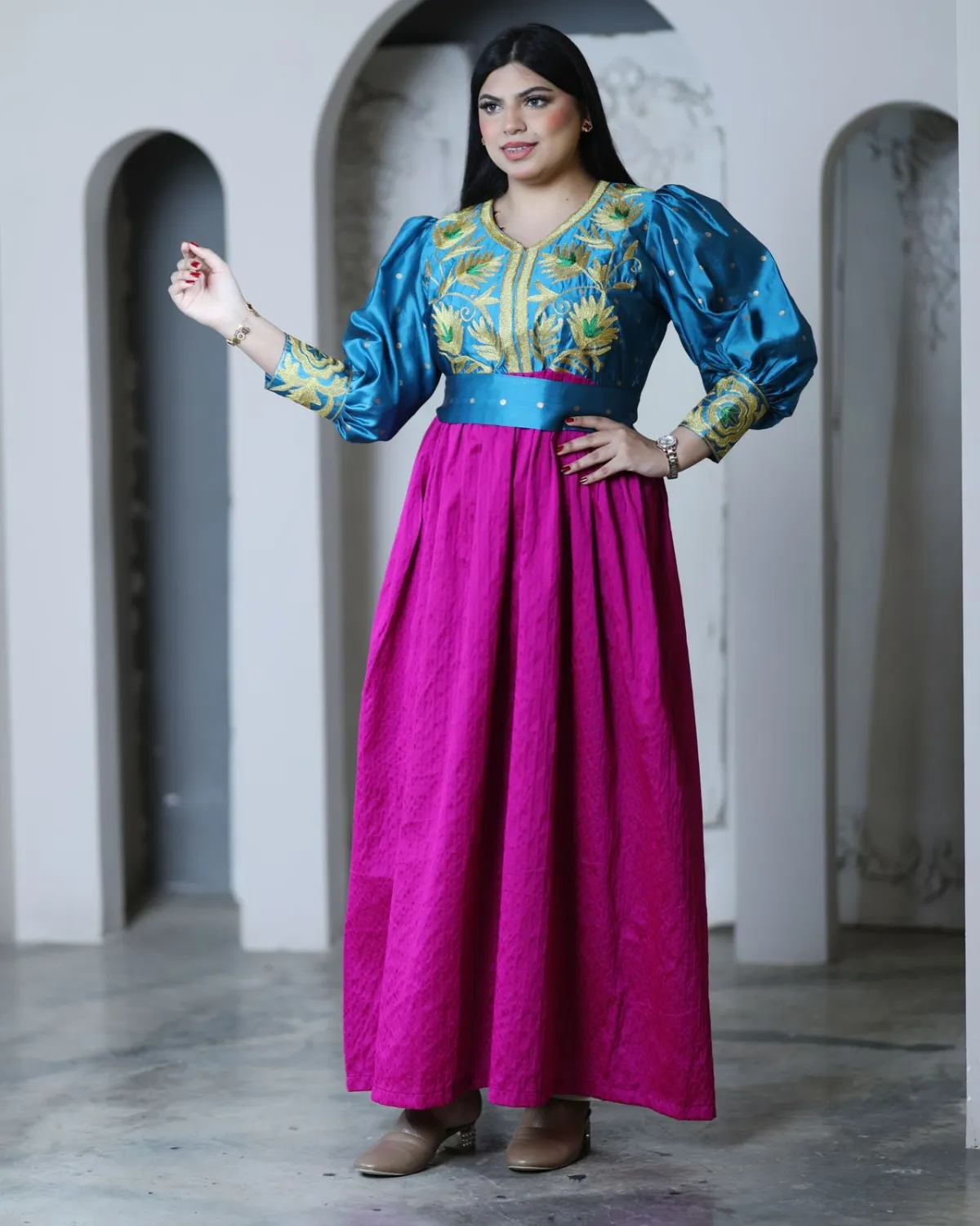 من تصاميم المصممة أماني السيد- الصور من قبل المصممة