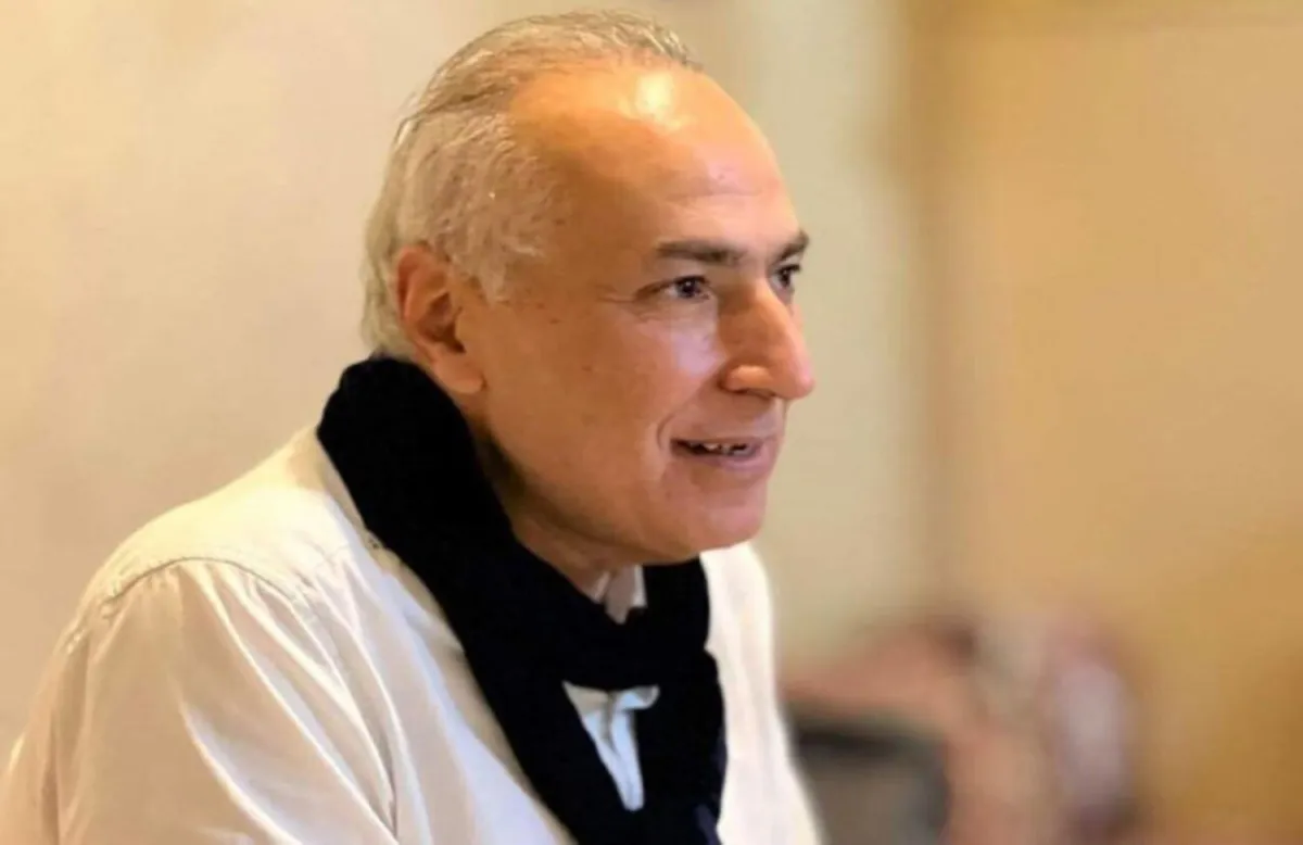 وفاة الإعلامي والروائي هاني نقشبندي - الصورة من الشرق الأوسط