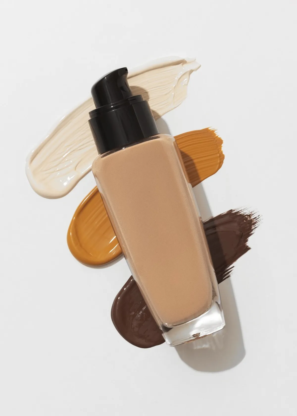 كريمات الأساس - الصورة من Freepik 