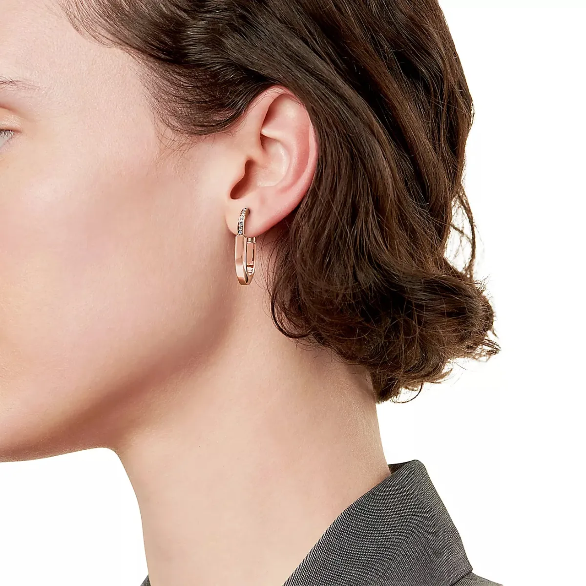 أقراط Tiffany Lock من تيفاني آند كو Tiffany & CO 