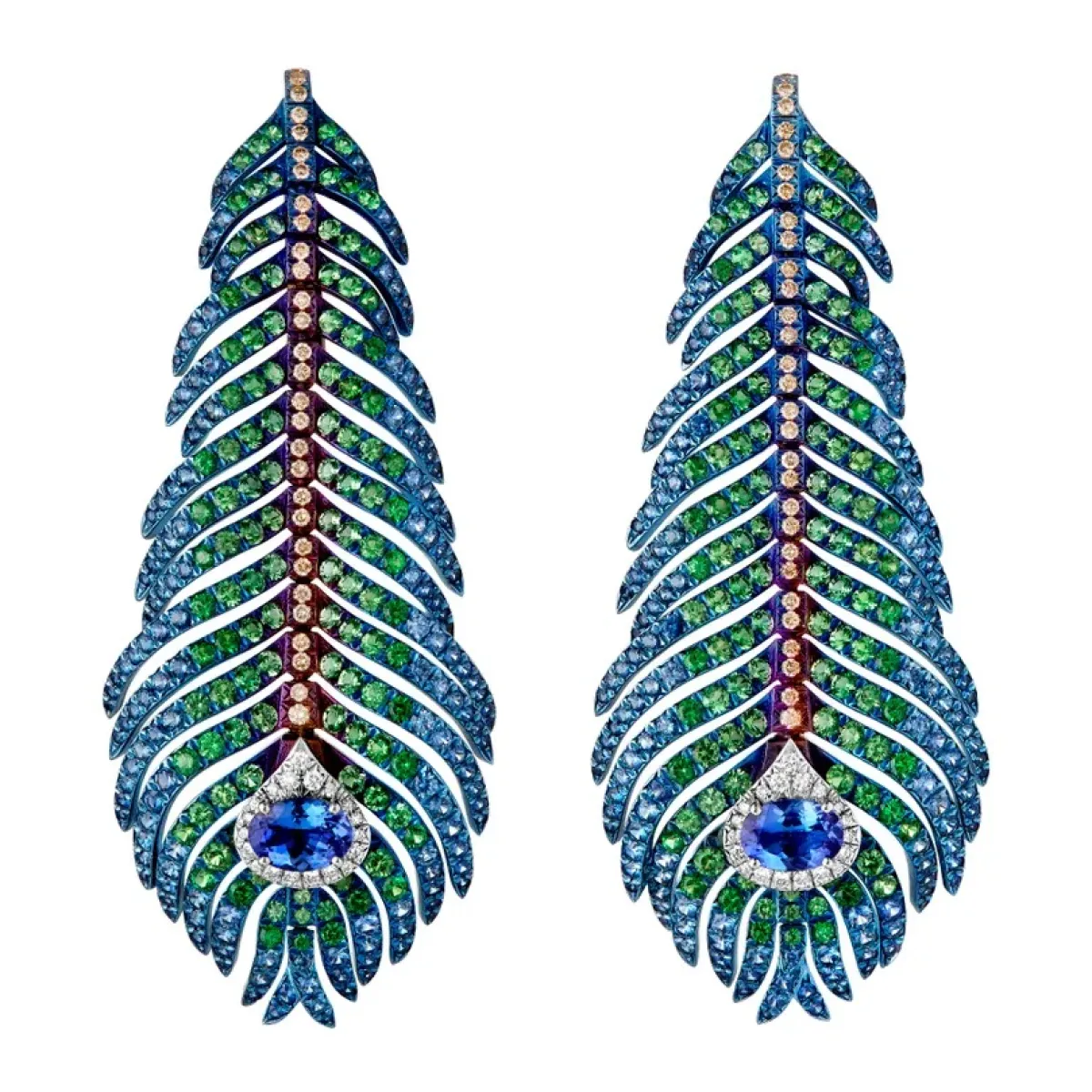 أقراط  Plume de Paon بوشرون Boucheron