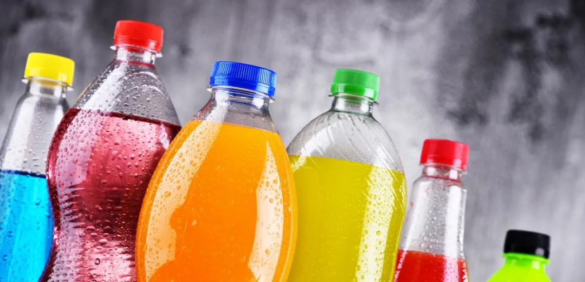 صورة لمشروبات غازية متعددة