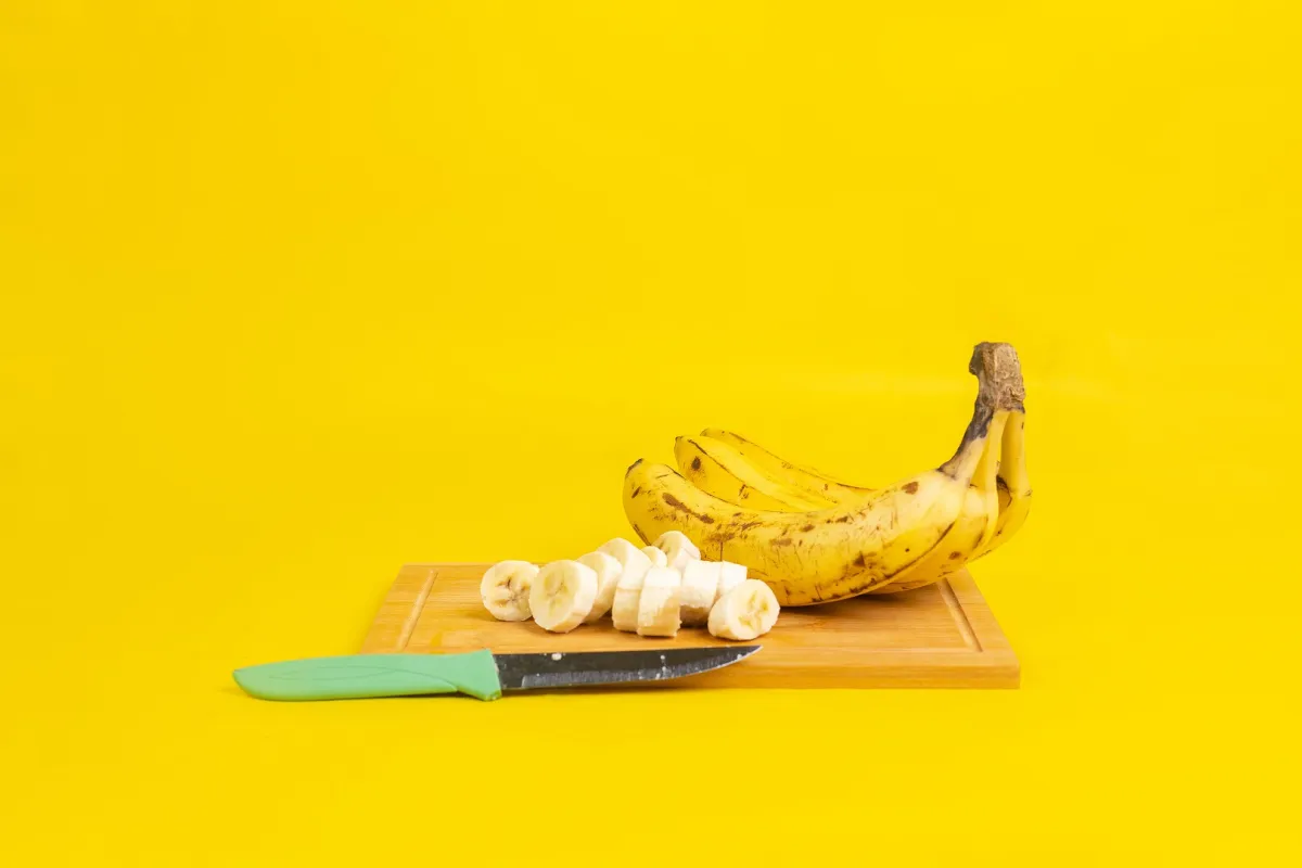 قناع الموز- الصورة من Freepik 