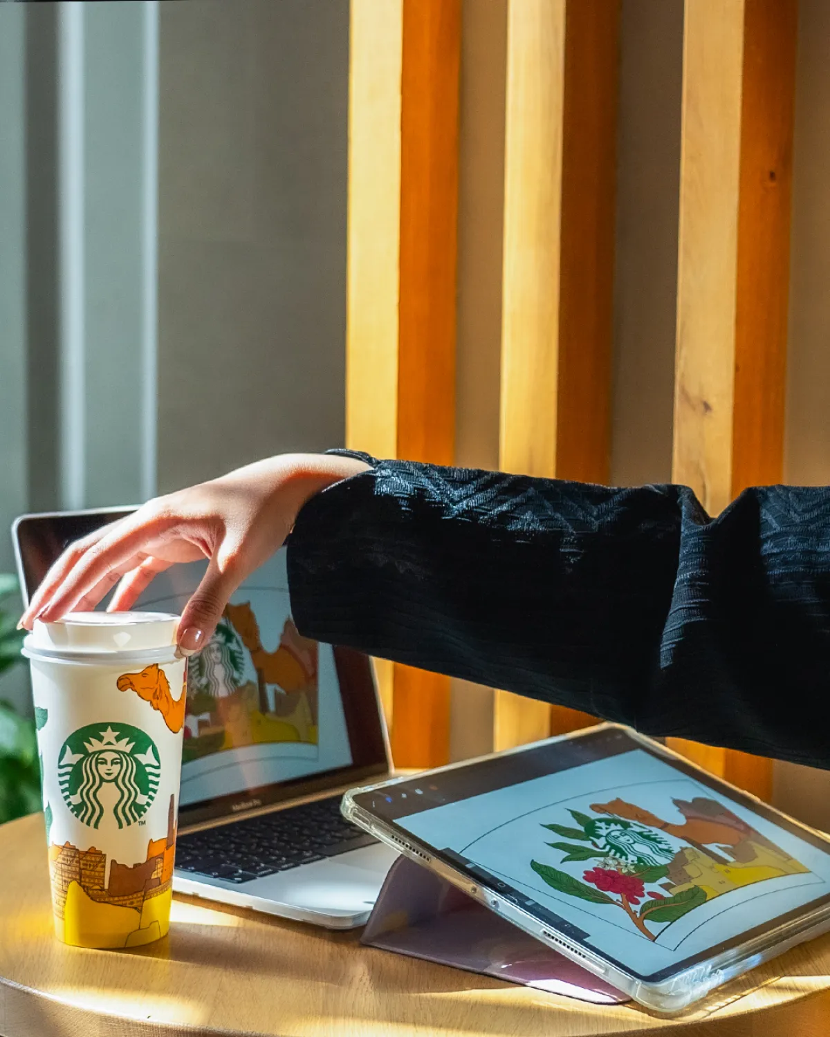 ستاربكس تحتفي بالتراث والثقافة السعودية في اليوم الوطني السعودي 