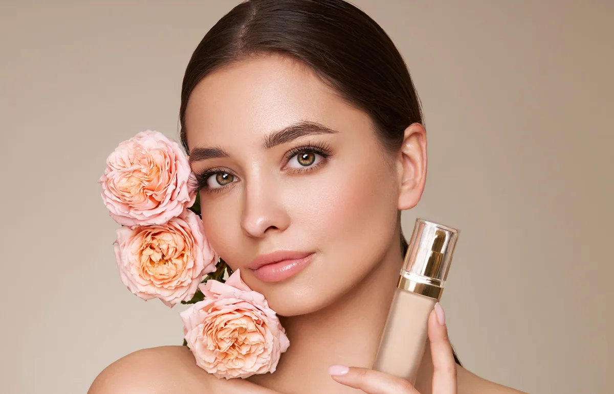 أفضل كريم أساس يومي-الصورة من Shutterstock