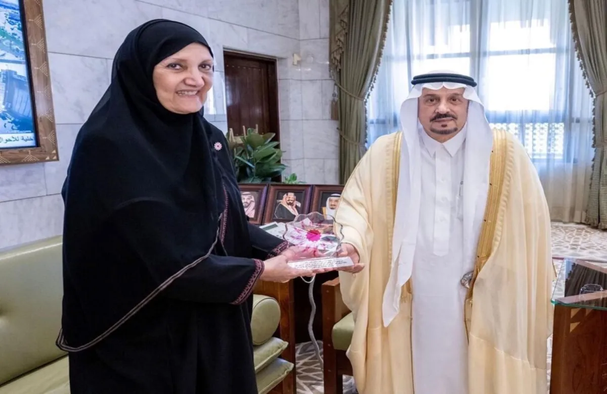 حملة توعوية لسرطان الثدي