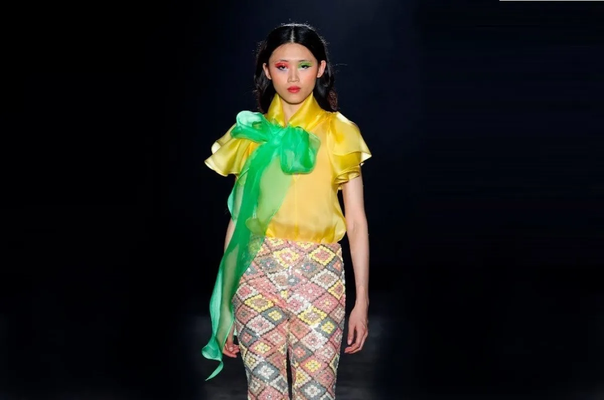  السروال الملون من منشن توماس Menchen Tomas (الصورة من موقع Launchmetrics/Spotlight ©)