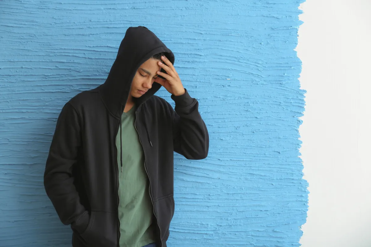 صورة لمشاكل المراهق العاطفية