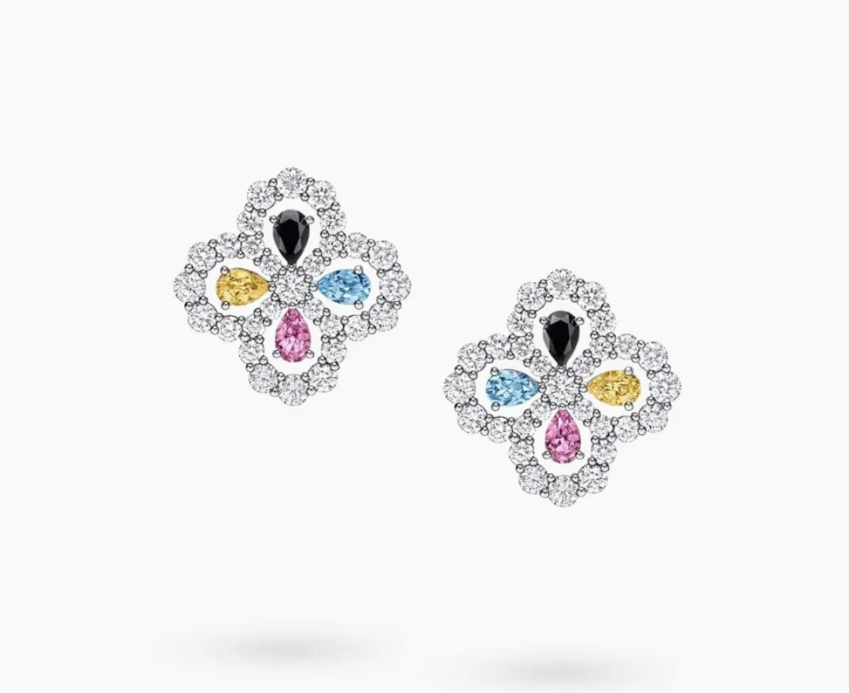 أقراط Diamond Loop Full Motif من هاري وينستون Harry Winston 