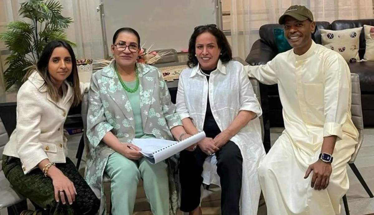 سعاد عبد الله برفقة حياة الفهد- الصورة من حساب المستشار تركي آل الشيخ على تويتر