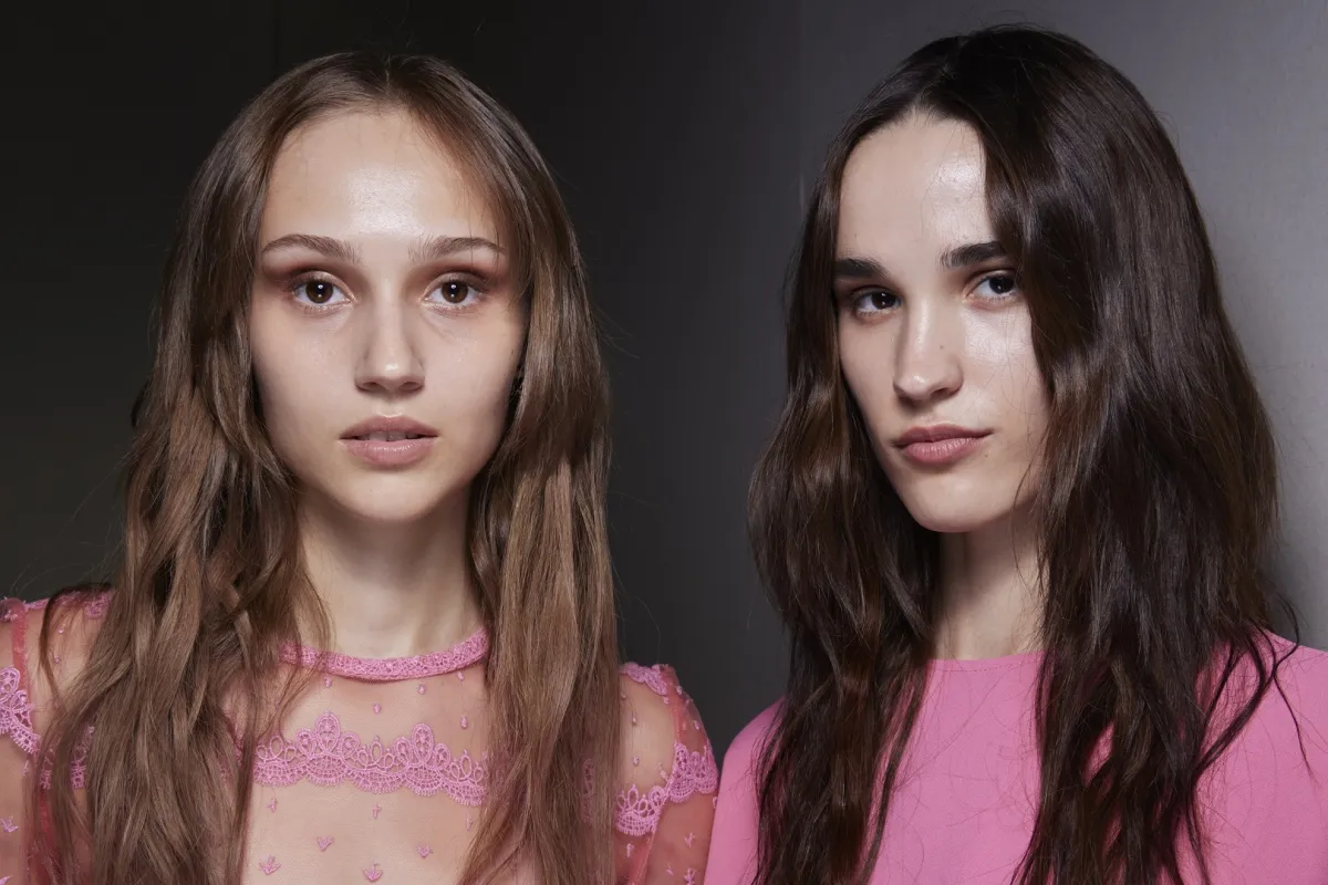 من عرض إيلي صعب  Elie Saabمصدر الصورةLaunchmetricsspotlight©