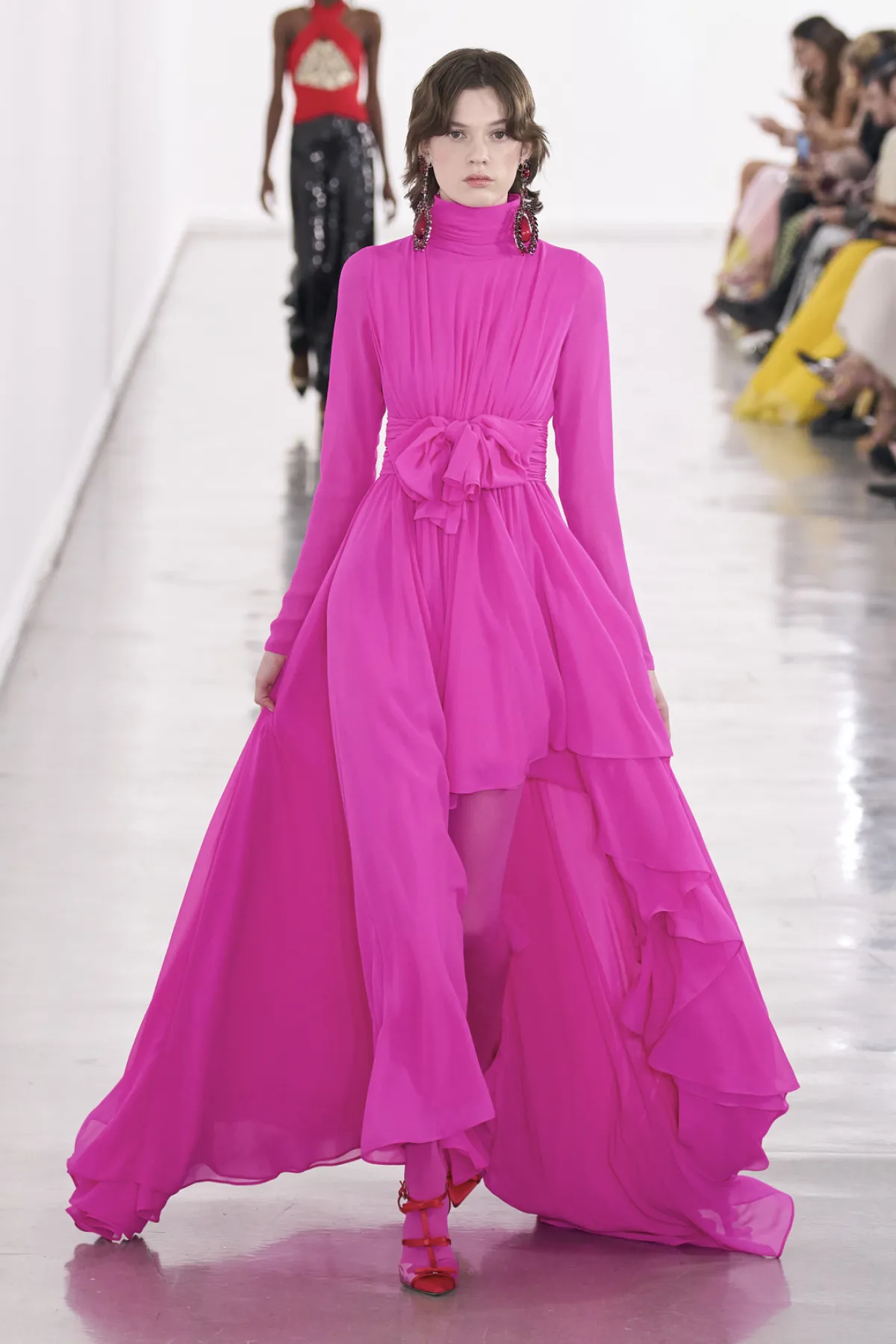 فستان من ماركة Giambattista Valli 