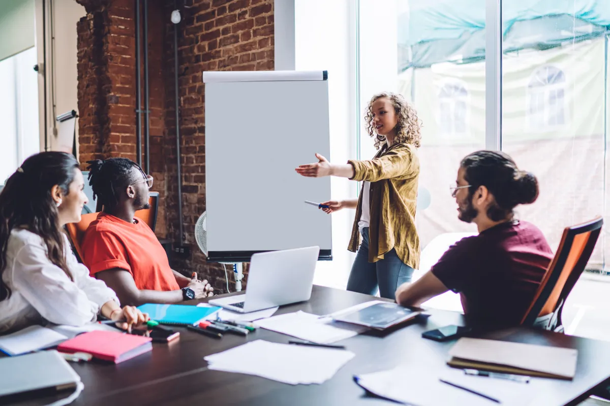 الفرد والمجتمع يفيدان من التدريب