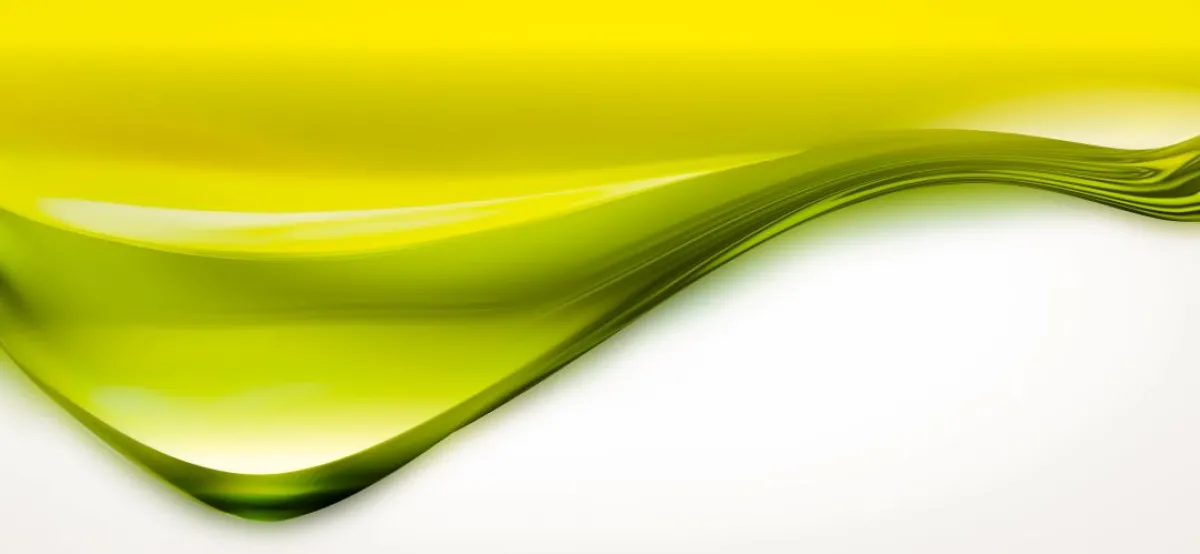 صورة تعبر عن عدم الإسراف في زيت الزيتون للرضيع