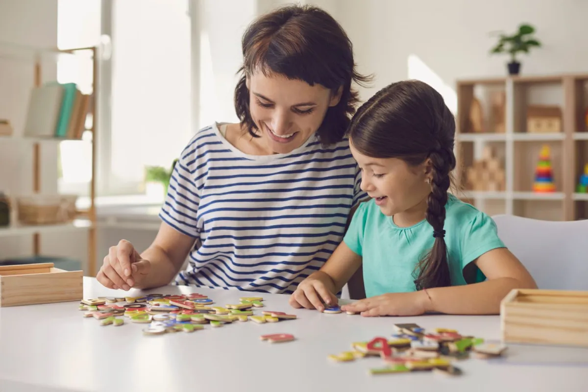 صورة أم وابنتها