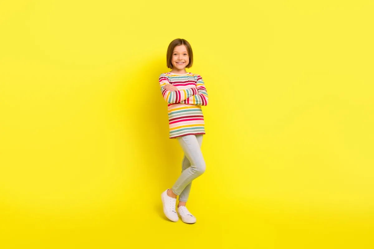 صورة فتاة بالألوان