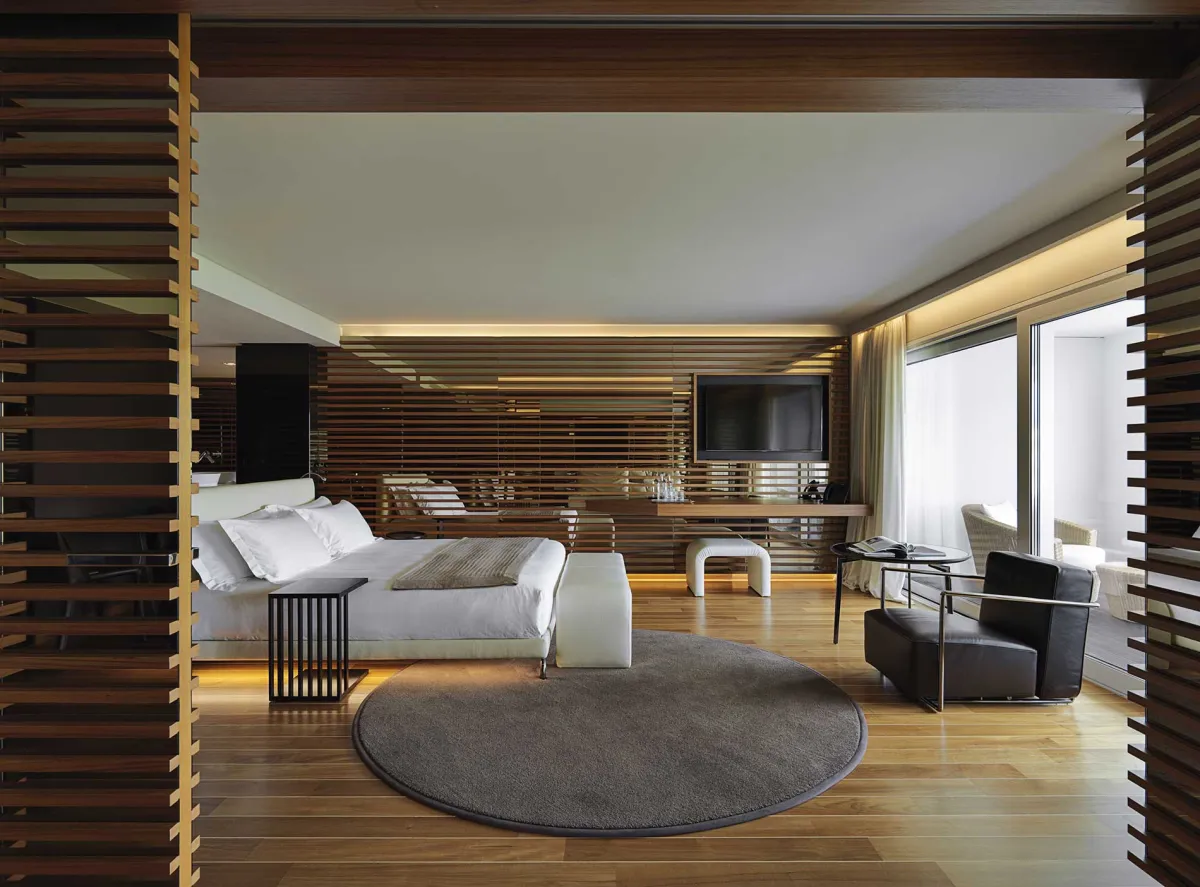 ذا فيو لوغانو