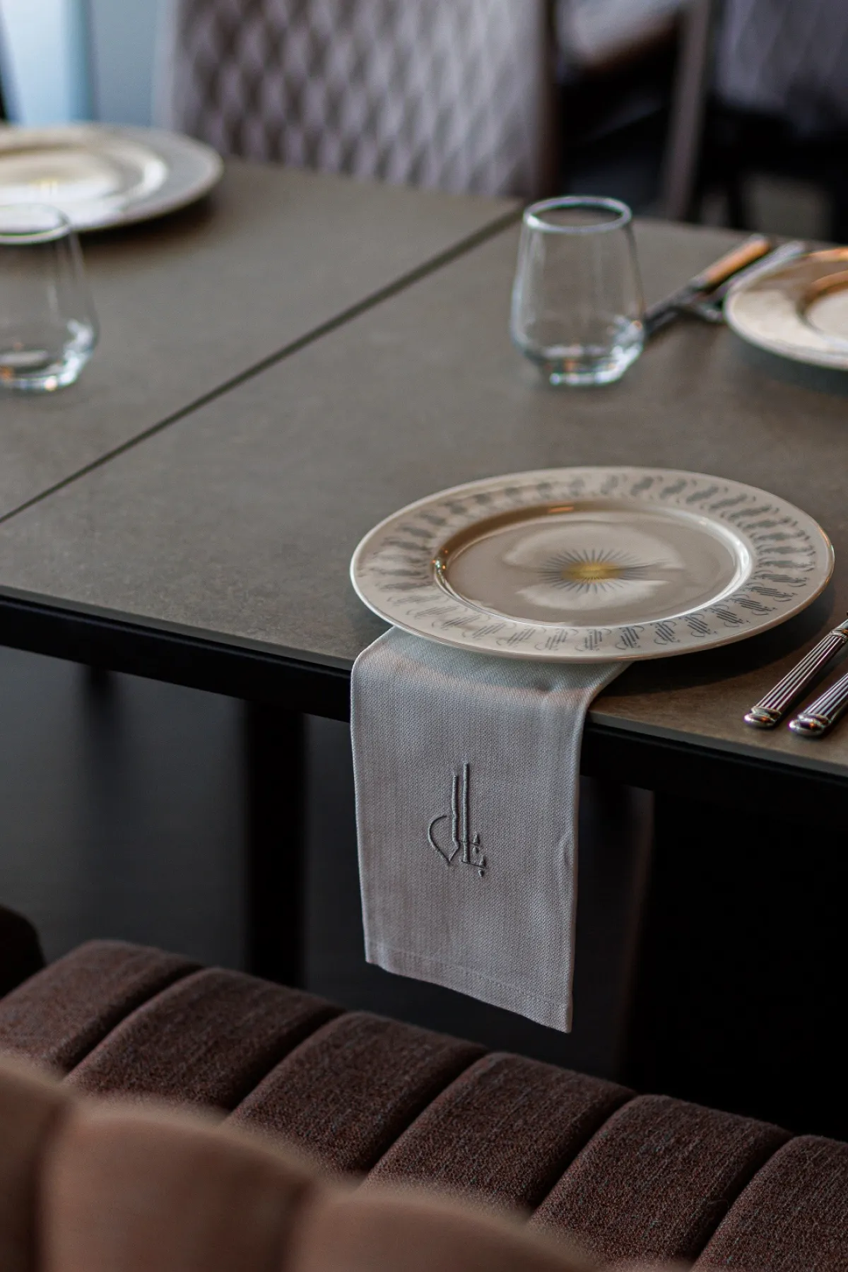 مطعم بابل اللبناني الفاخر والمشهور يفتتح فرعاً له في فاشن أفنيو بدبي مول