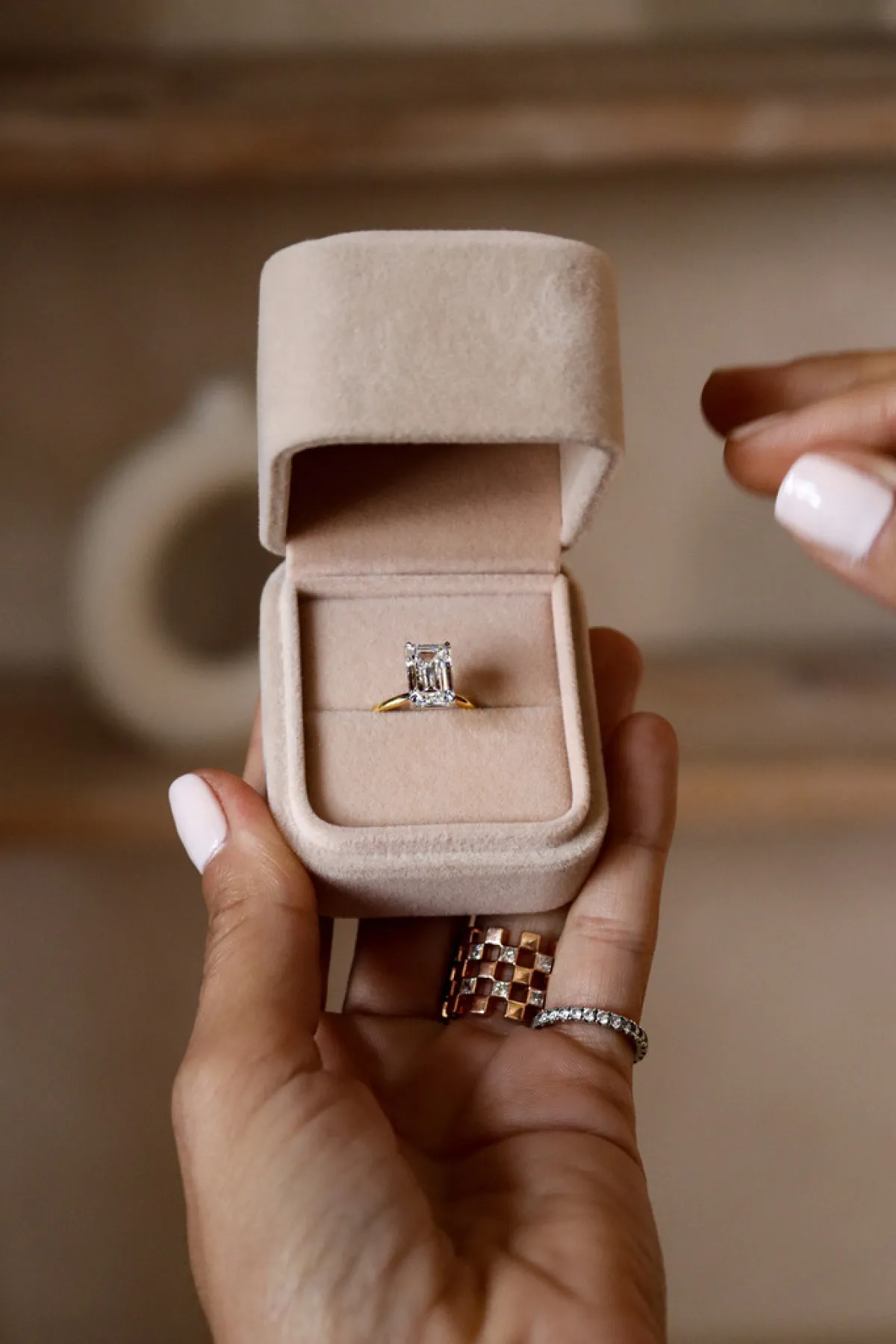 من مجموعة كلاسيكس الجديدة من علامة DIAMIND 