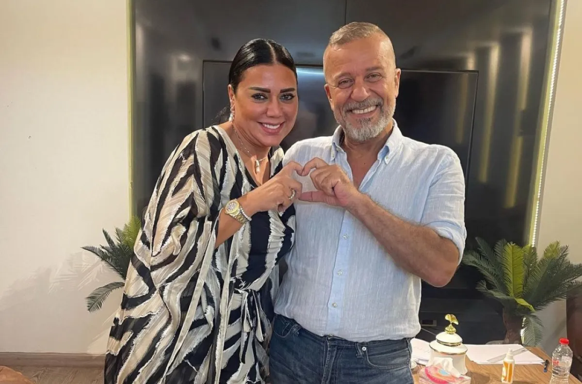 شريف منير ورانيا يوسف - الصورة من الحساب الرسمي للفنانة رانيا يوسف على "إنستغرام"