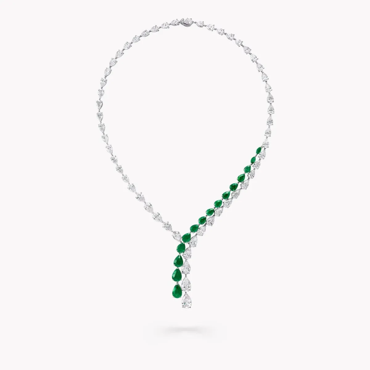 عقد Classic Graff من غراف Graff