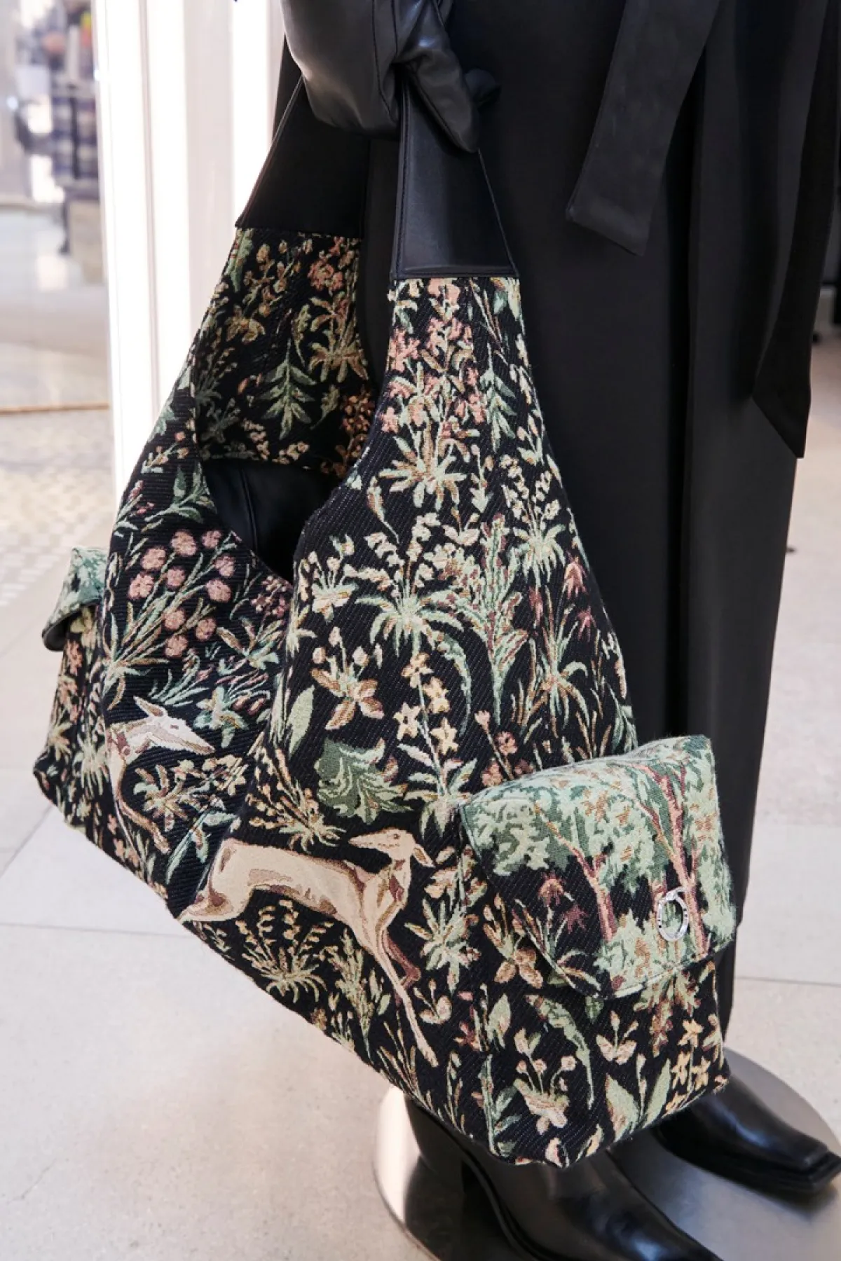 Trussardi F23 (الصورة من موقع Launchmetrics/Spotlight©)