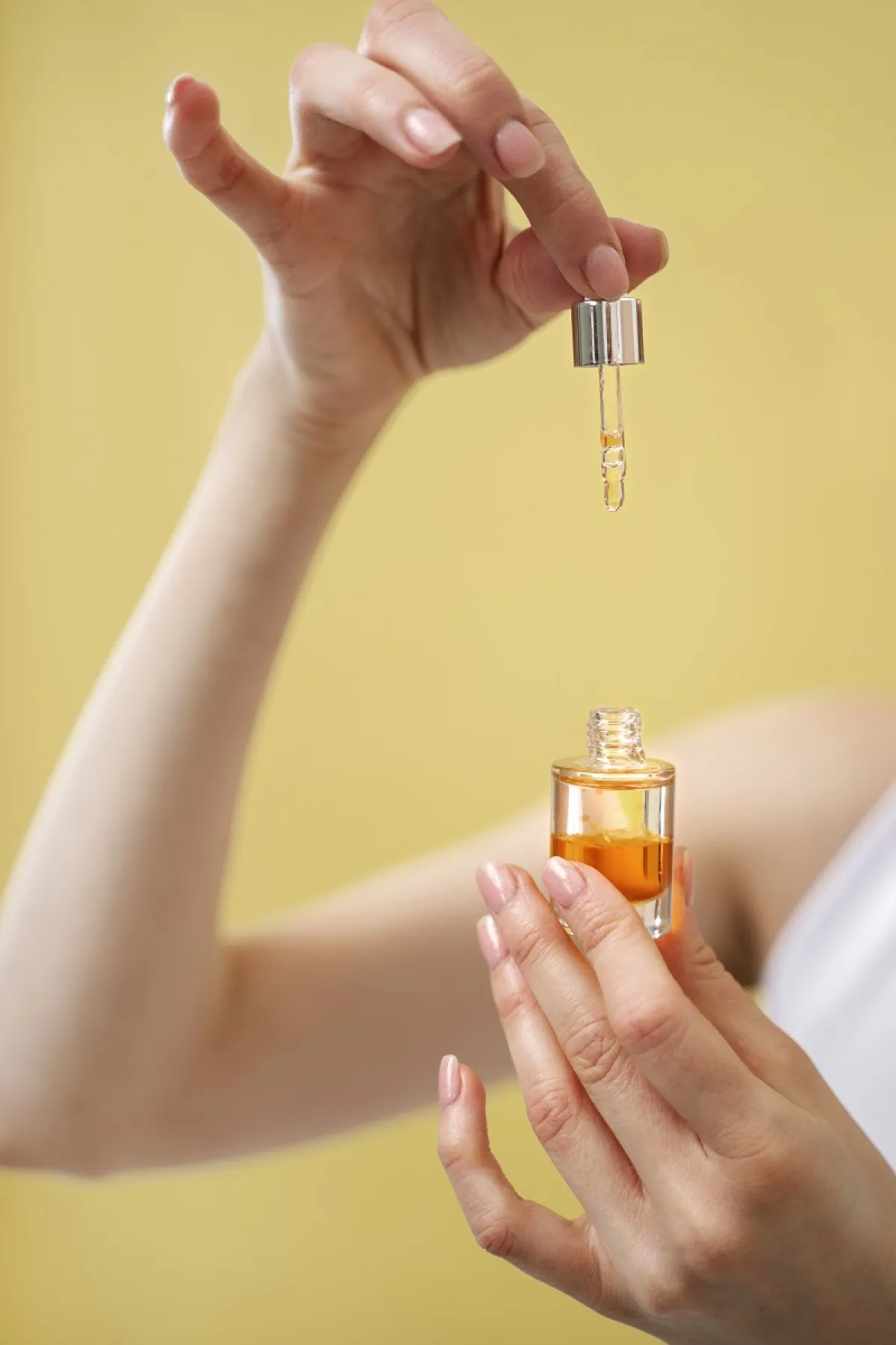 العناية بالبشرة