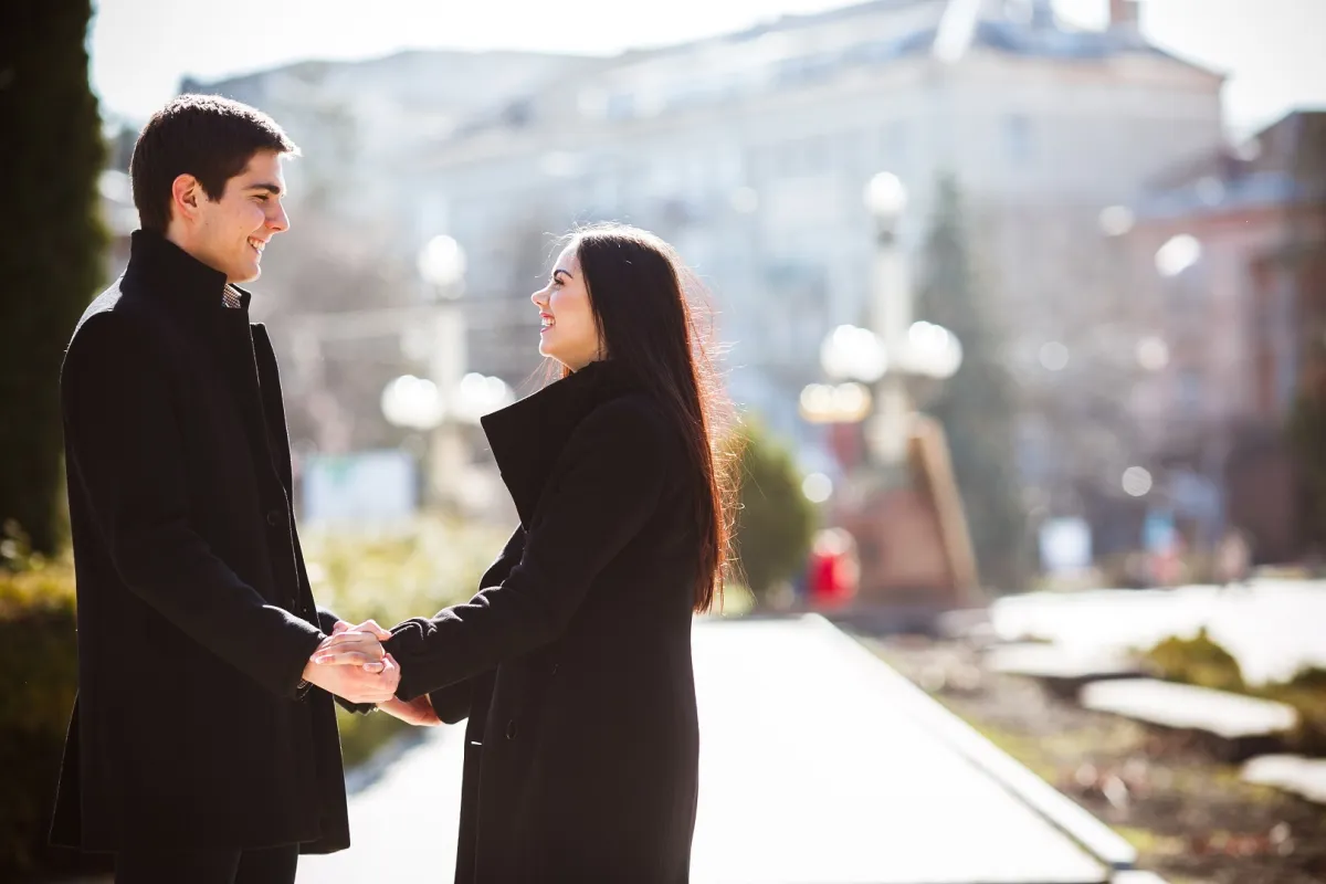 تكوين علاقة صحية خلال فترة الخطوبة مهما كانت الصعاب والتحديات كبيرة