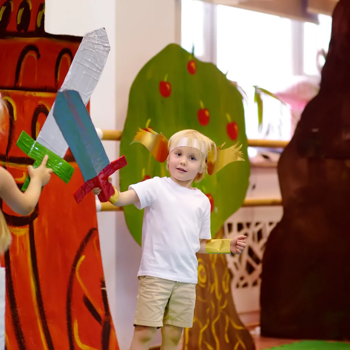 صورة طفل يوناني