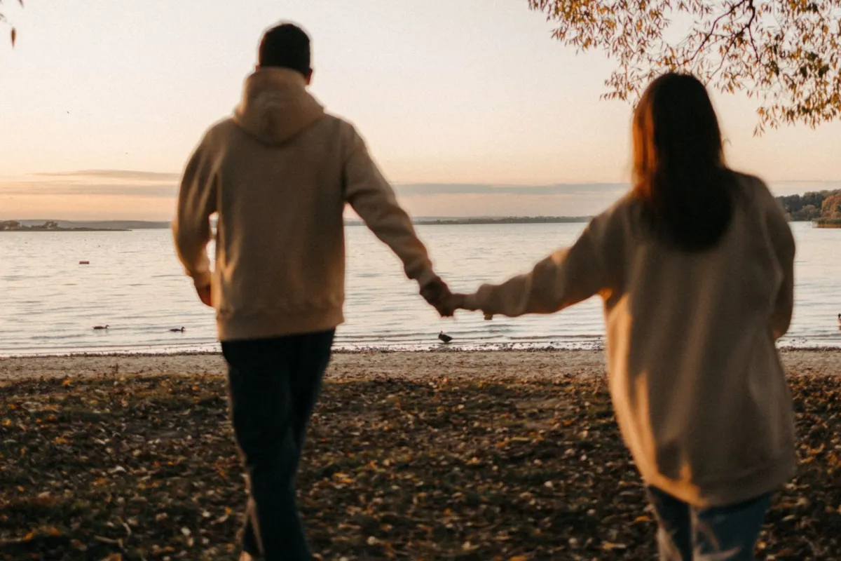  مشاعر الغيرة في الحب