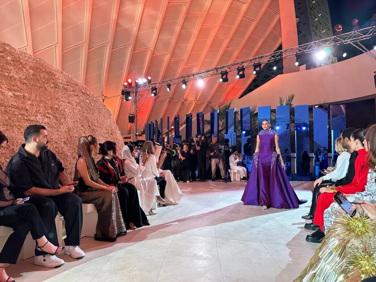 تشهد الفعالية 16 عرضاً للأزياء