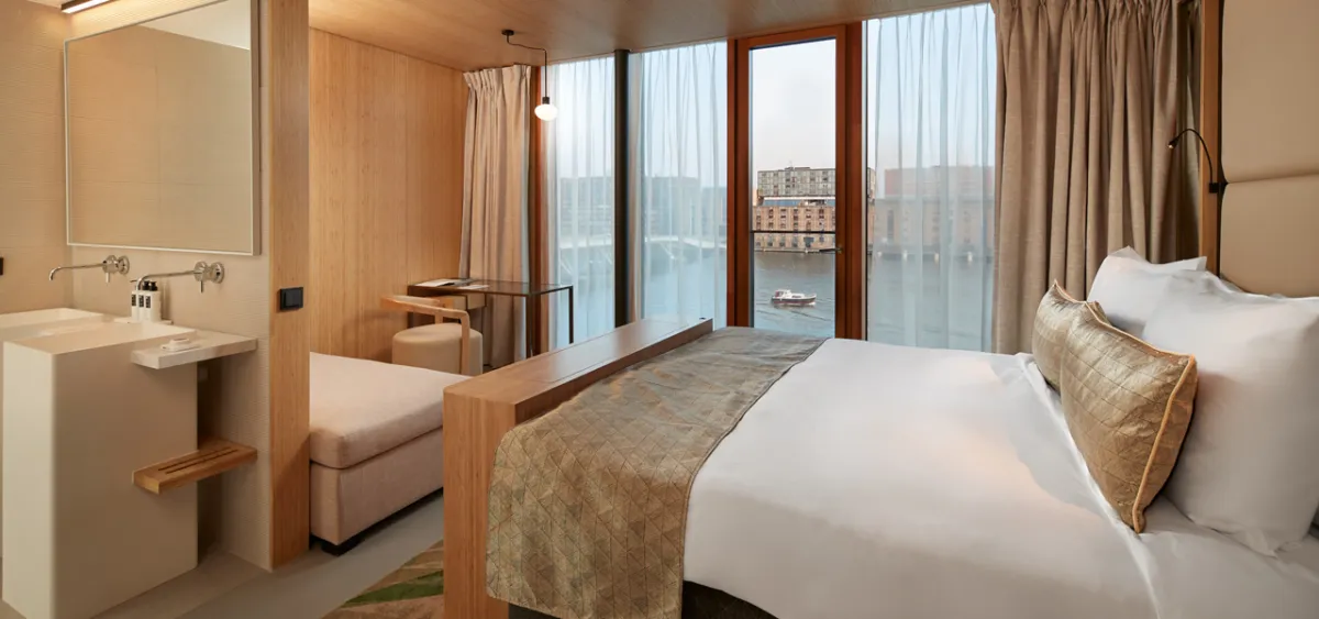 فندق جاكرتا أمستردام