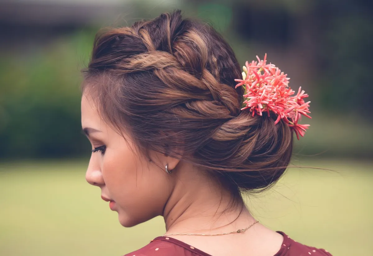 تسريحات شعر للعروس