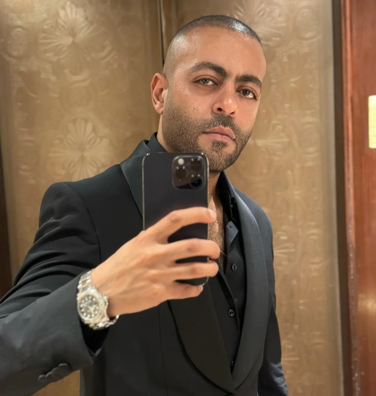 تامر عاشور- الصورة من حسابها على الانستغرام