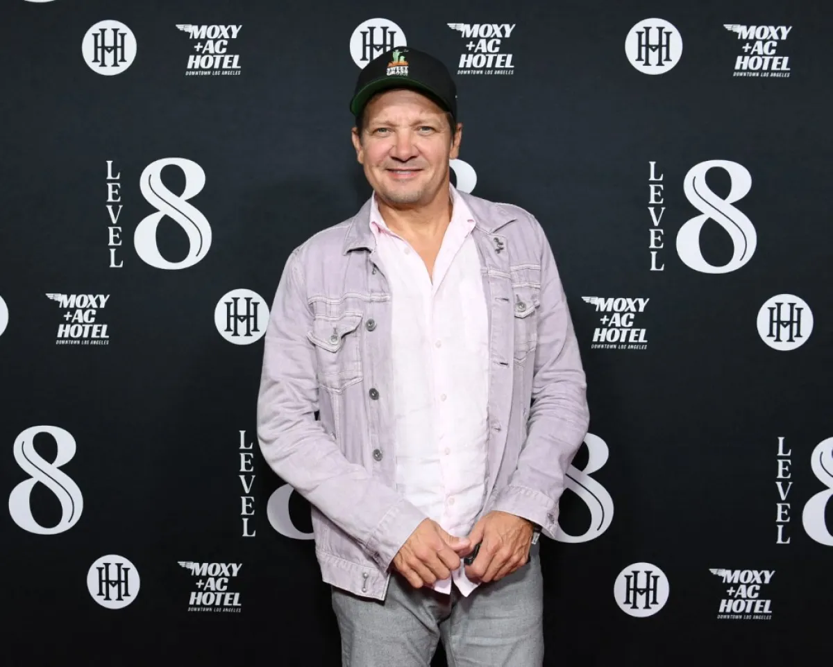 جيريمي رينر Jeremy Renner (مصدر الصورة: Jon Kopaloff / GETTY IMAGES NORTH AMERICA / Getty Images via AFP)