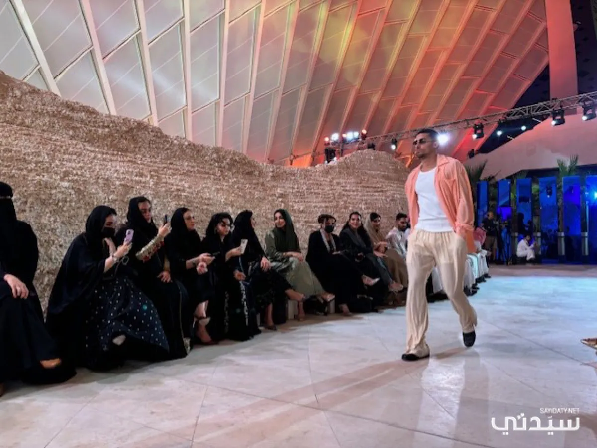 من تصاميم العلامة JUBB 