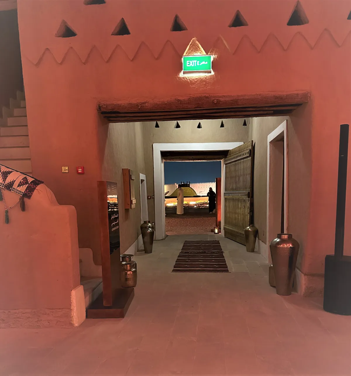 جانب من  فعاليات "ملتقى العمارة التقليدية" في حي الطريف التاريخي بمنطقة الدرعية