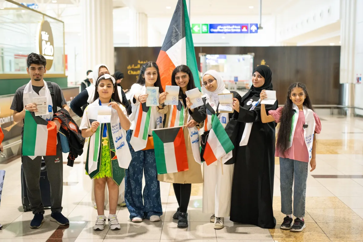 وفد الكويت المشارك بالتحدي. الصورة من حساب تحدي القراءة العربي على منصة x 