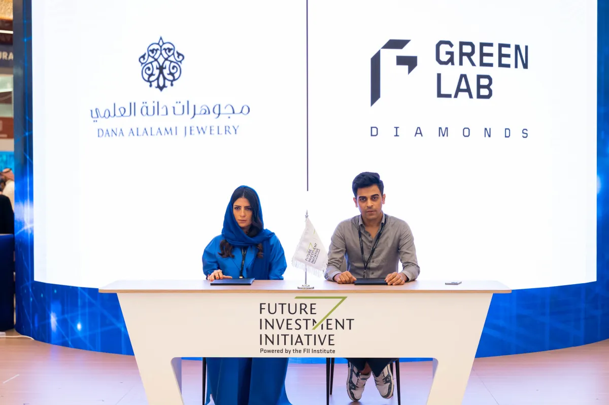 من حدث توقيع اتفاقية الشراكة بين شركة دانة العلمي السعودية وشركة غرين لاب الهندية - الصورة من المصدر