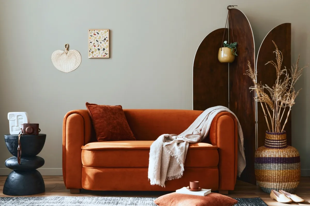 طاولة جانبية