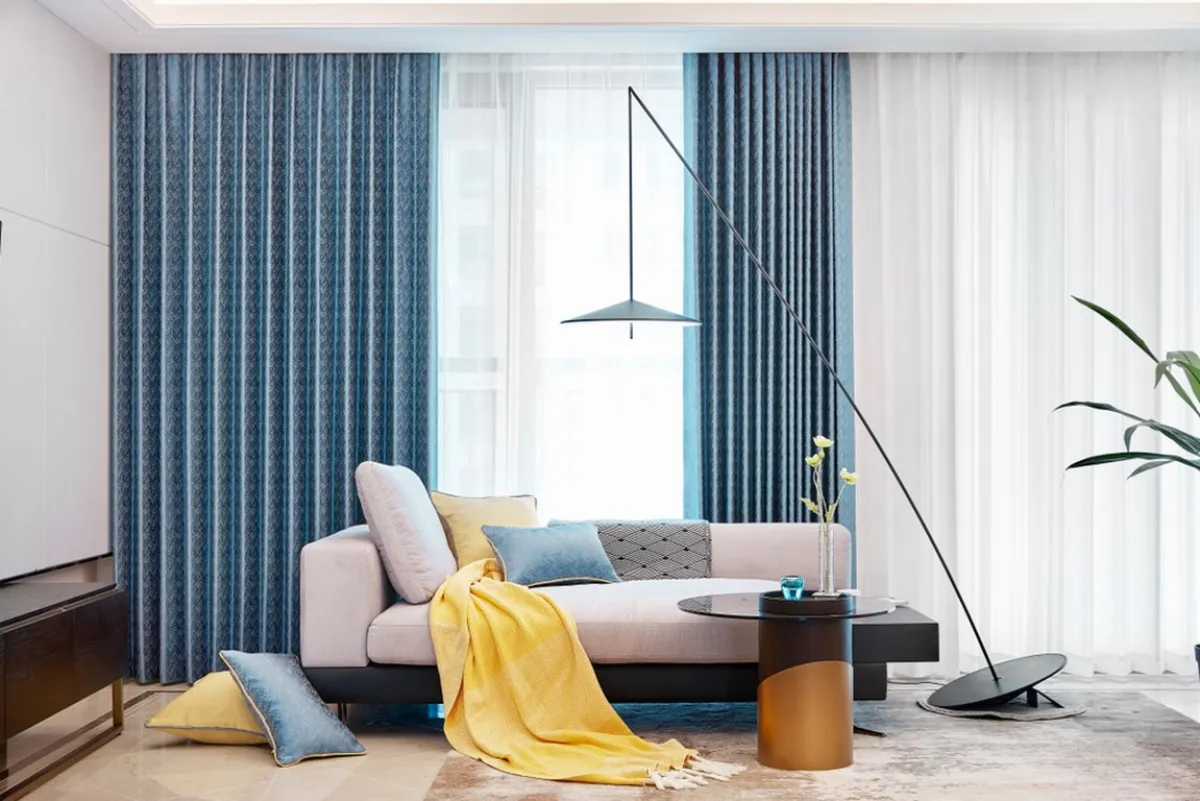 منطقة المعيشة متوازنة في ألوانها