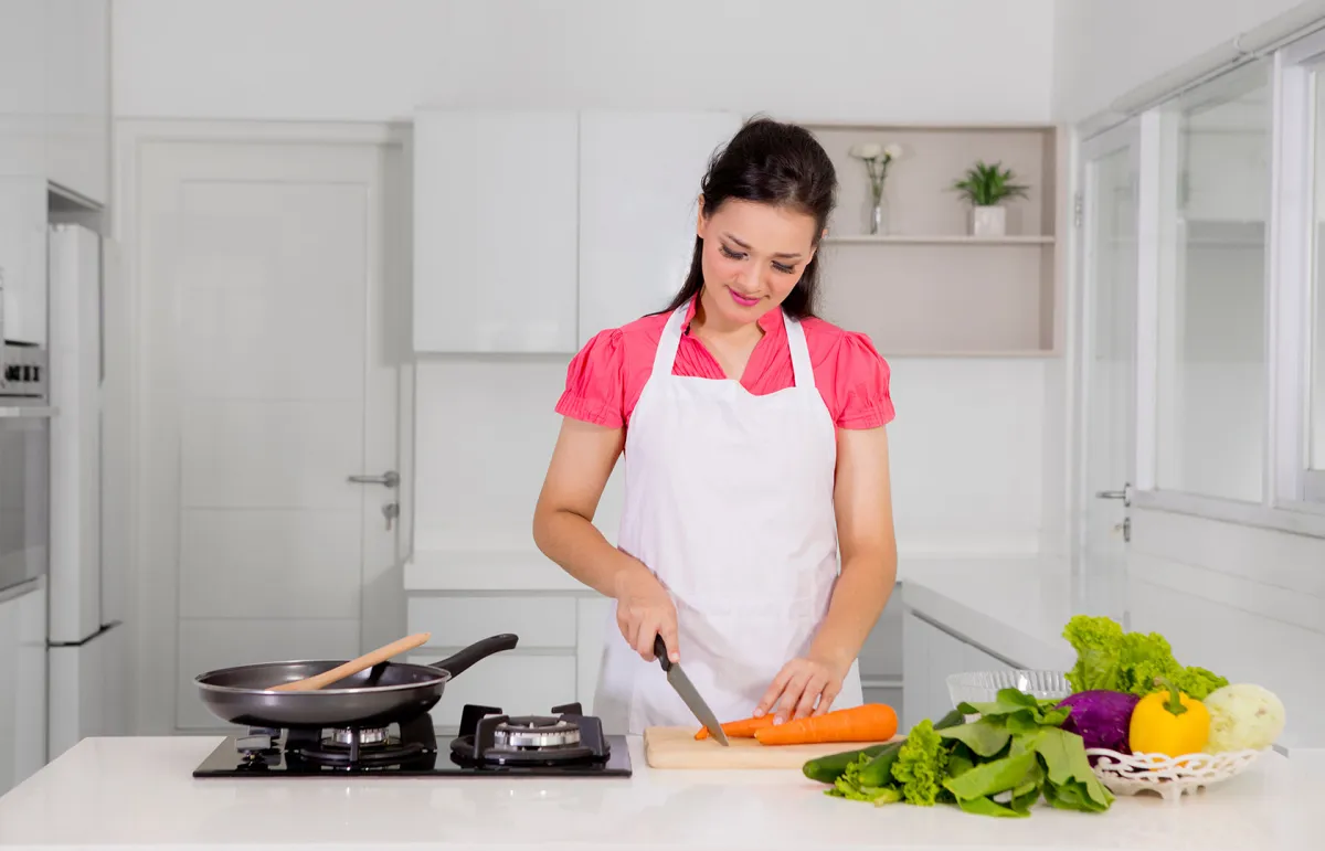 هذا العنصر في مطبخك قد يسبب سرطان الغدة الدرقية - الصورة من Shutterstock 