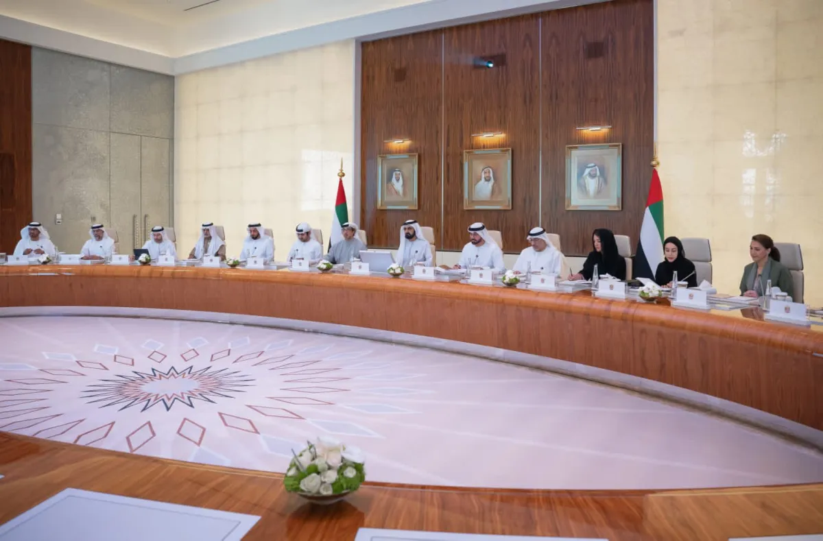 الشيخ محمد بن راشد يعتمد الميزانية العامة للاتحاد في اجتماع مجلس الوزراء اليوم - الصورة من حساب الشيخ محمد بن راشد على منصة إكس