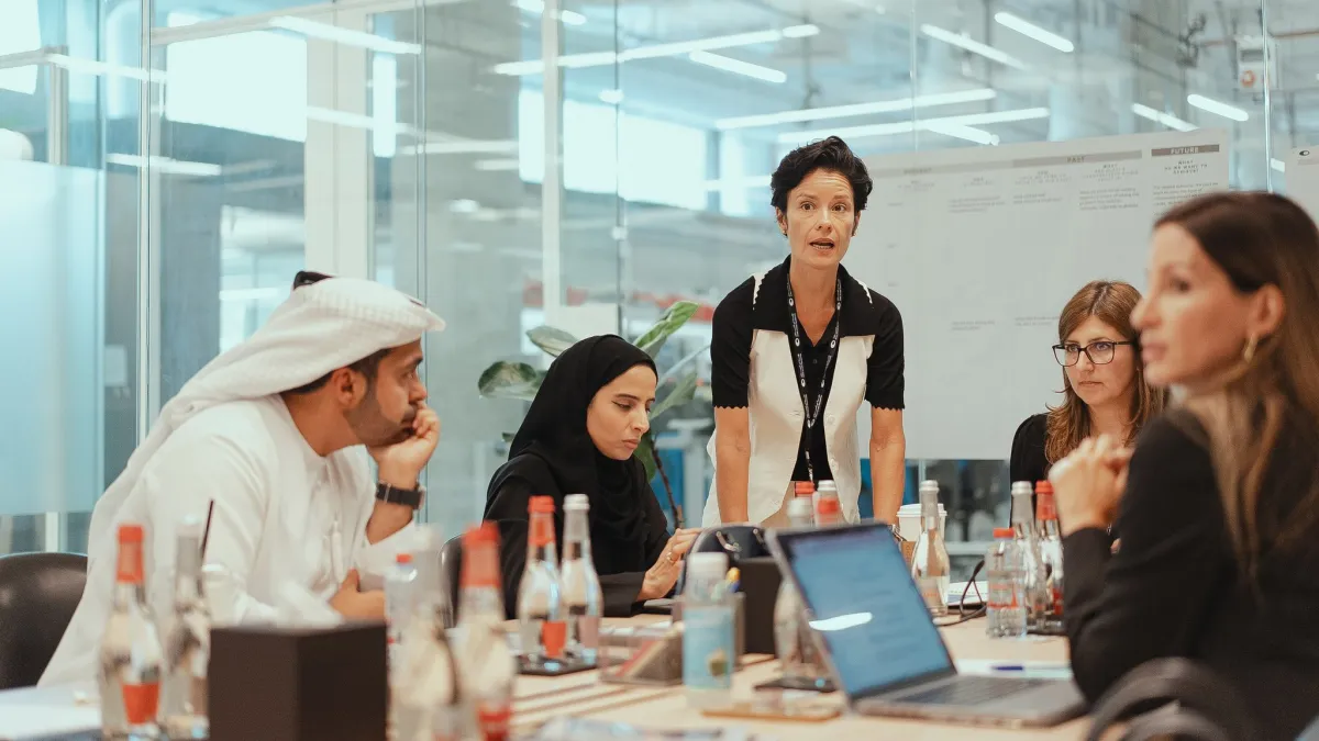 "زمالة دبي للمستقبل" ينظم ورش عمل لدراسة الفرص المستقبلية في شتى القطاعات - الصورة من مكتب دبي الإعلامي