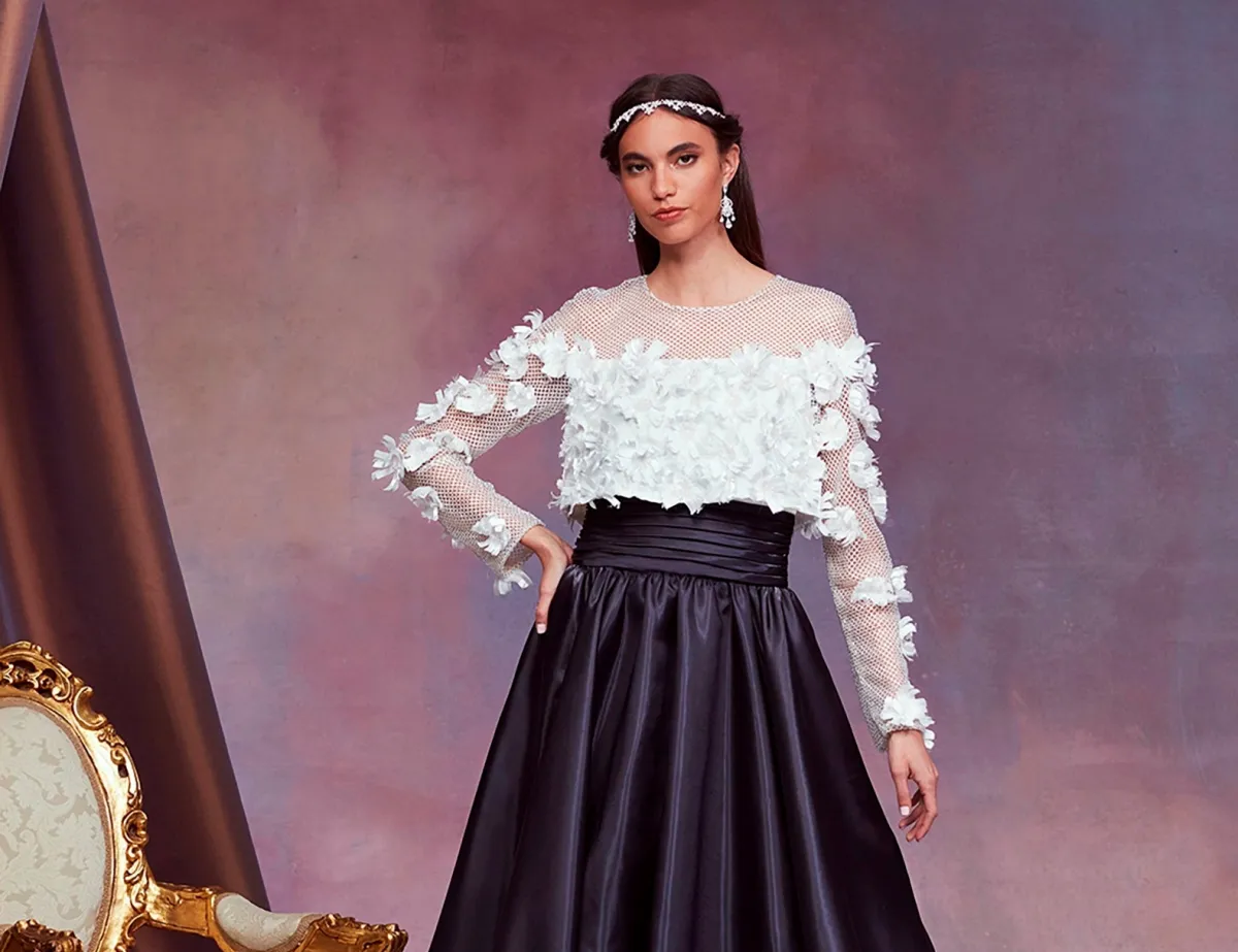 تنورة من ماركة Tadashi Shoji - الصورة من Launchmetrics/Spotlight ©