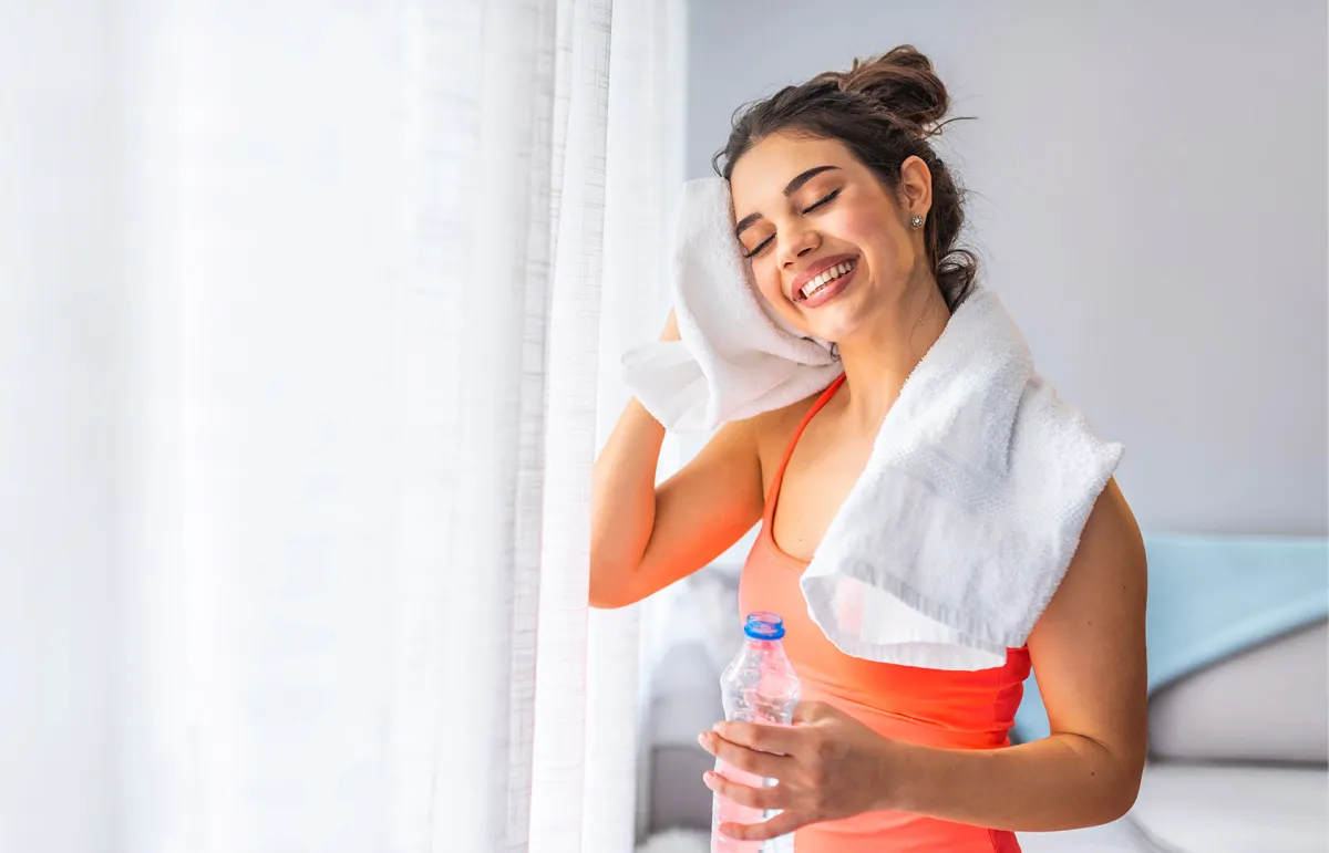 أيهما أفضل الاستحمام بالماء البارد أو الساخن بعد الرياضة (المصدر: Shutterstock)