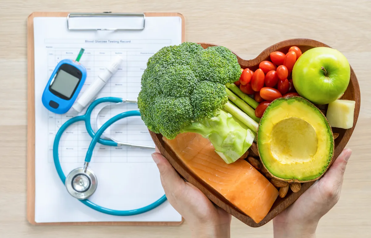 مع انطلاق موسم الرياض.. نصائح غذائية لمرضى السكري لتجنّب المضاعفات (المصدر: Shutterstock)