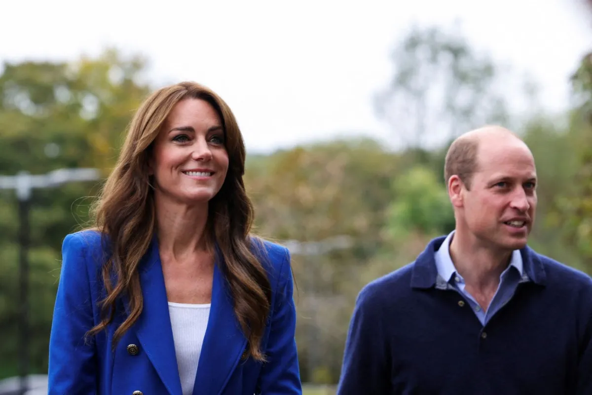 الأمير ويليام وكيت ميدلتون (Prince William, Prince Catherine).. مصدر الصورة: SUZANNE PLUNKETT / POOL / AFP